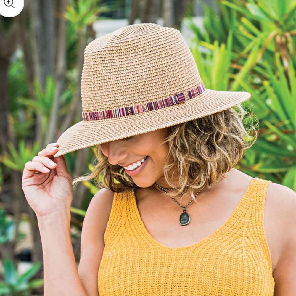 Straw Fedora Hat with Multicolor Band - Natural